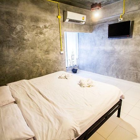 The Sky Loft Hotel Pathum Thani Εξωτερικό φωτογραφία