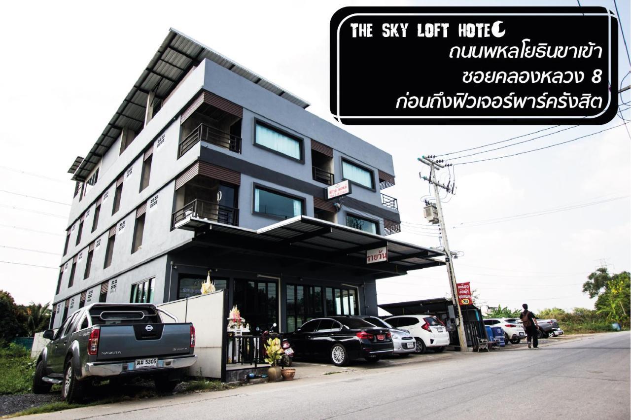The Sky Loft Hotel Pathum Thani Εξωτερικό φωτογραφία