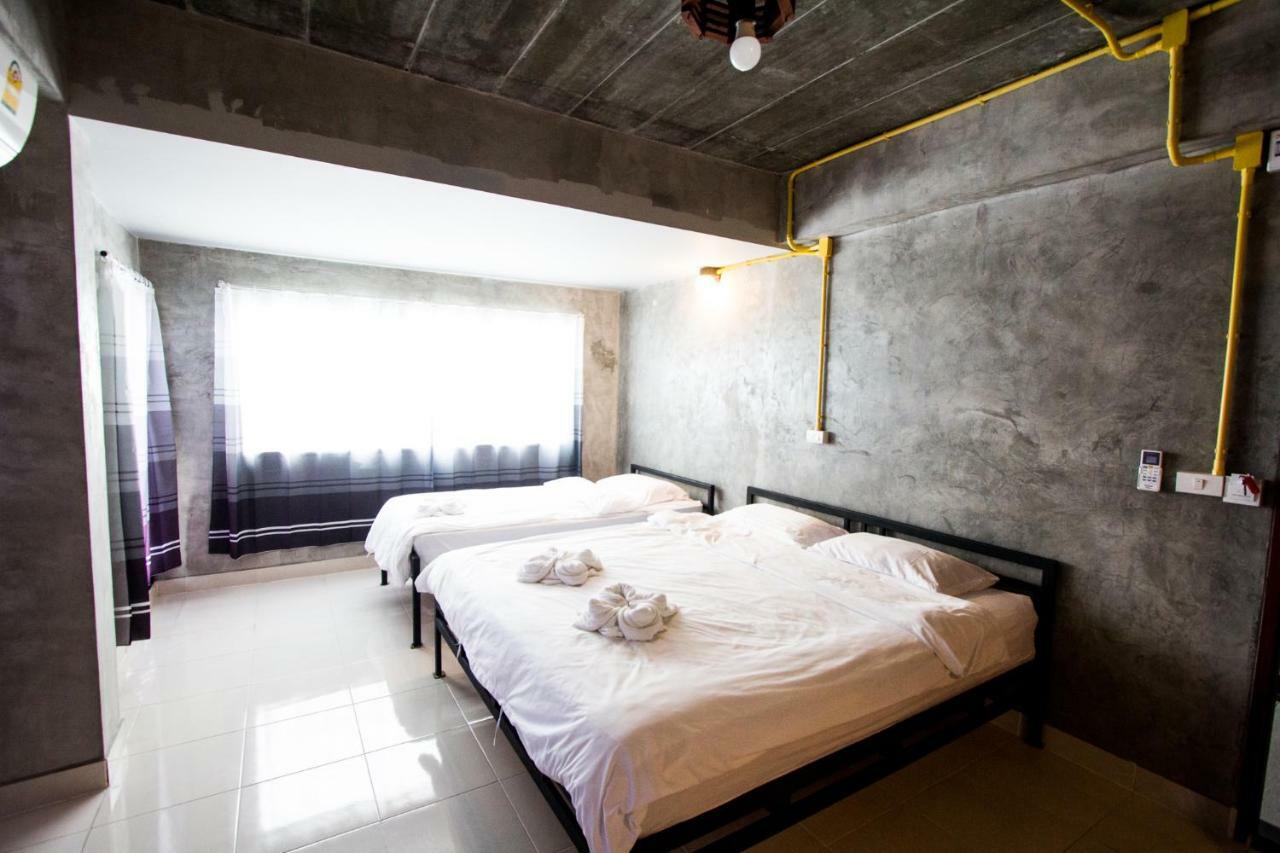 The Sky Loft Hotel Pathum Thani Εξωτερικό φωτογραφία